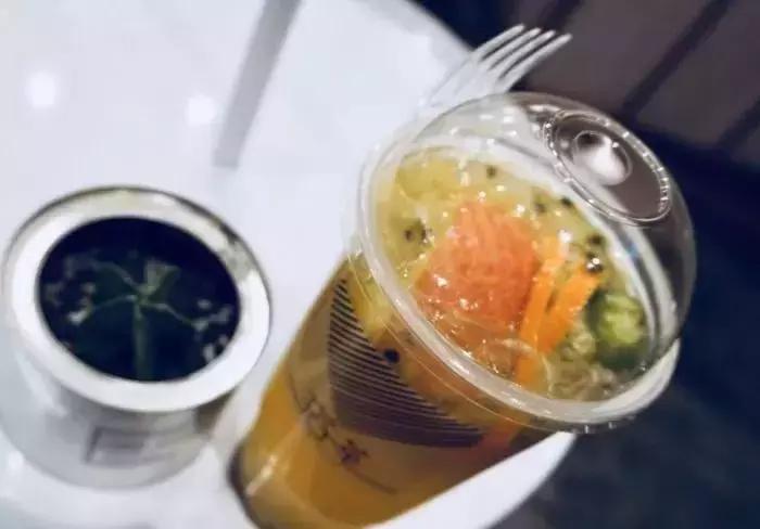 火爆的十款网红奶茶,推荐一款口碑最好的网红奶茶