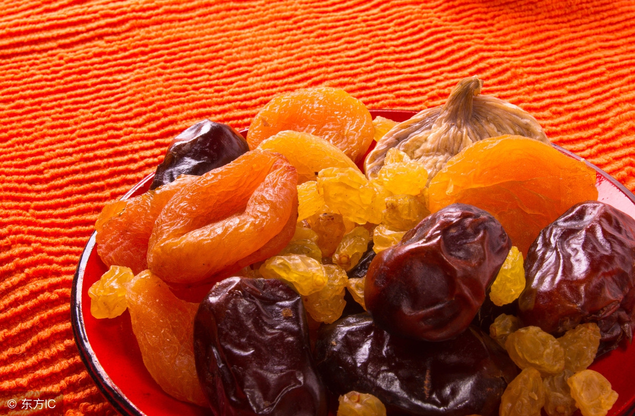 蜜饯虽好吃,切不可多吃,蜜枣应该怎么挑