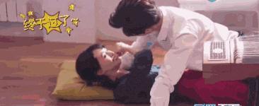 男明星拍吻戏遇到尴尬怎么办,男明星吻戏太入戏被扇巴掌