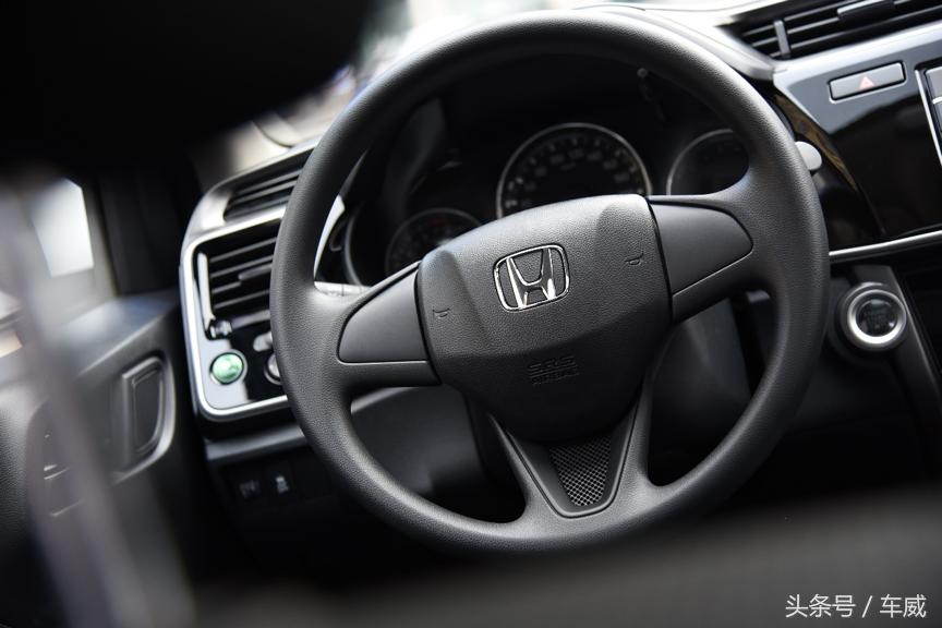 本田新款锋范内饰,新一代本田锋范试驾视频