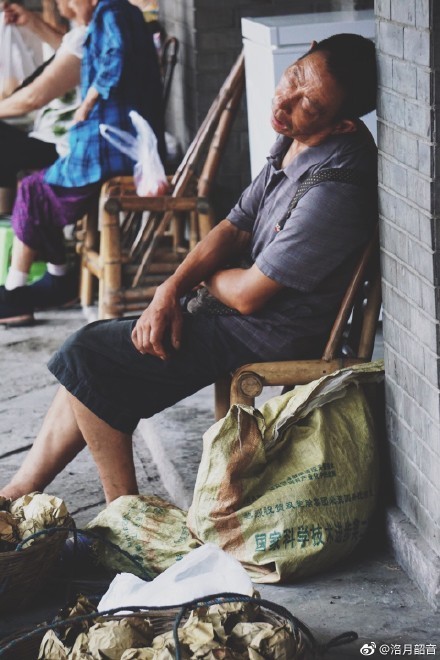 山顶一只船,罗城古镇山顶一只船