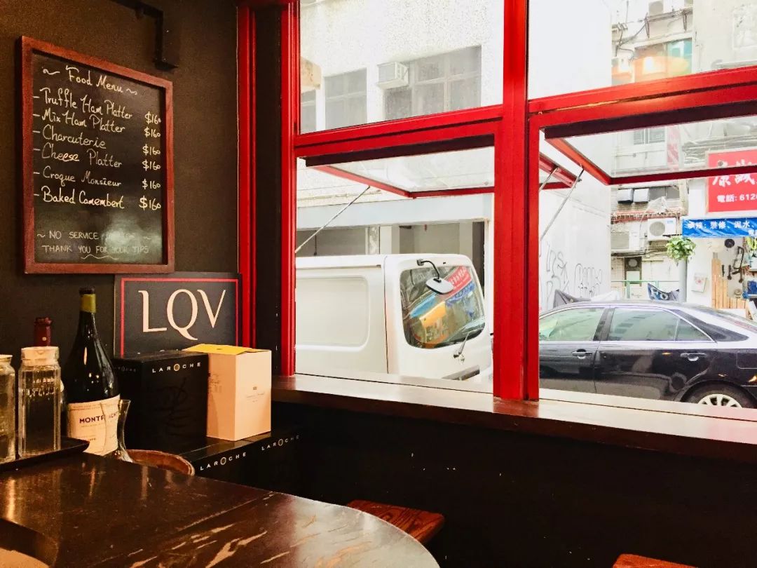 为什么香港很值得去游玩,香港现在还值得去吗