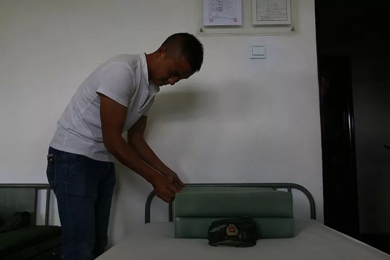 独在异乡不做异客,独在异乡为异客