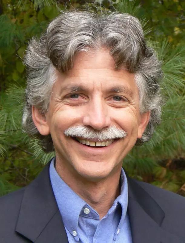 海蓝幸福家|哈佛大学老师,教你真正摆脱慢性疼痛的方法