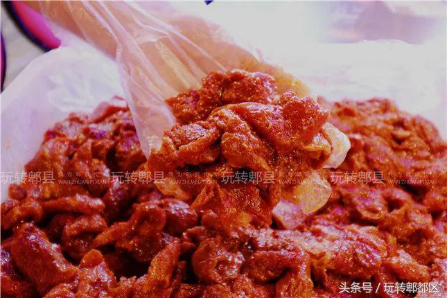 萌翻了!火爆全国的网红“熊熊”锅惊现郫都!快来打卡……