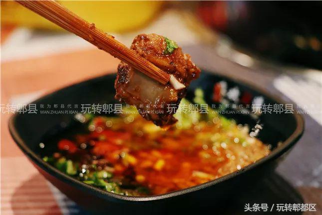 萌翻了!火爆全国的网红“熊熊”锅惊现郫都!快来打卡……