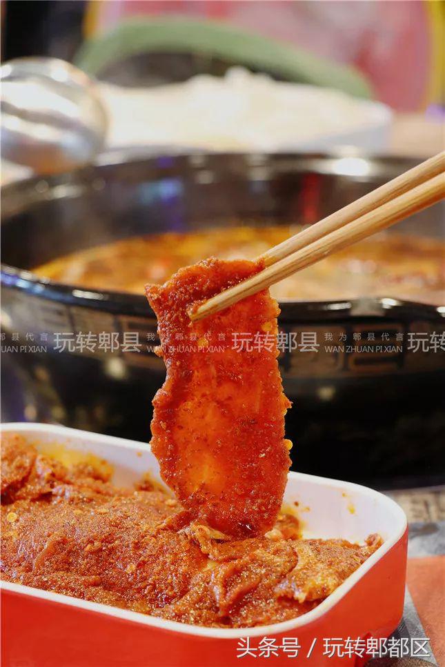 萌翻了!火爆全国的网红“熊熊”锅惊现郫都!快来打卡……