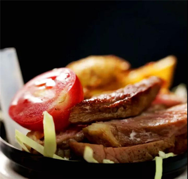 牛排杯网红小吃,网红牛排杯