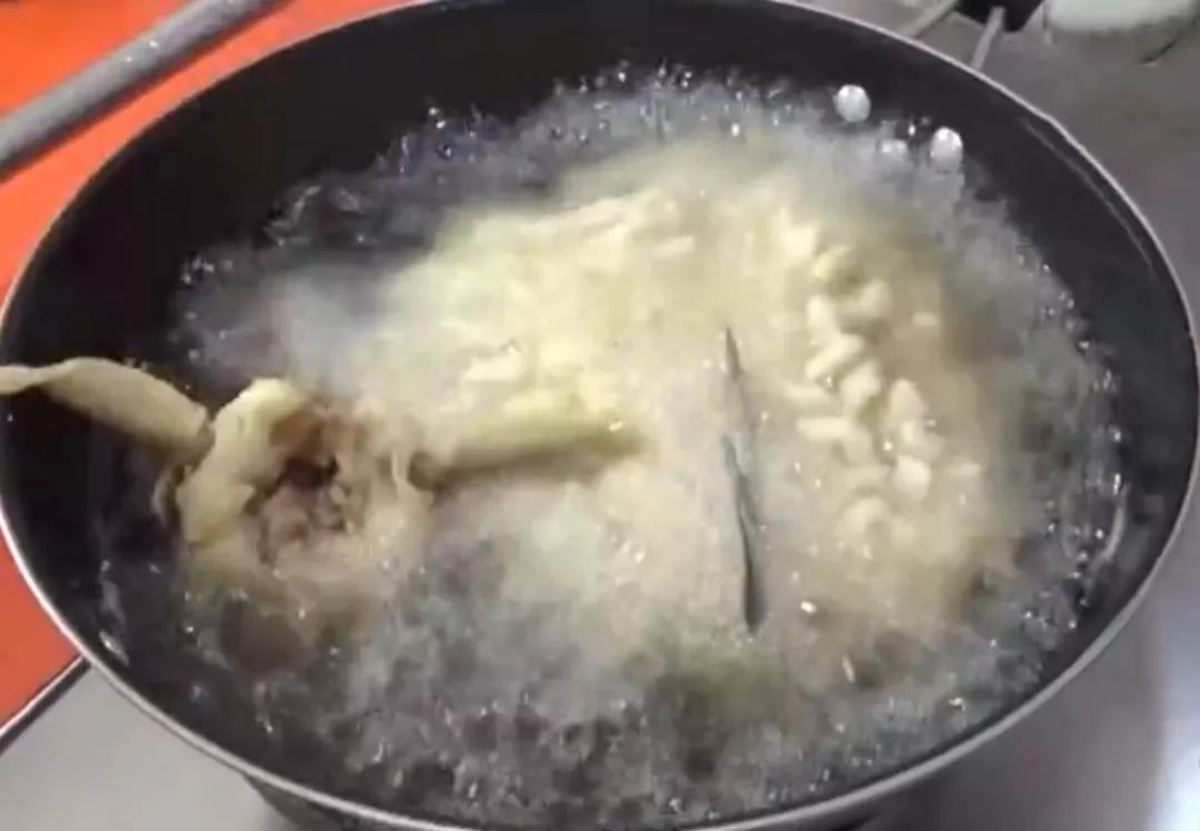 松鼠鱼的正宗做法,松鼠鱼的真正做法专业厨师教你做