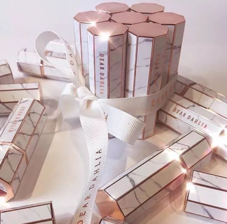 最近ysl口红推荐 (比ysl更好的口红牌子有哪些)