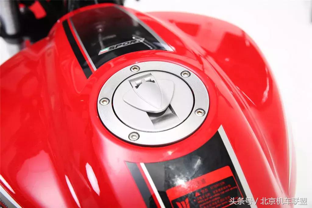 新钱江龙评测视频,老钱江龙