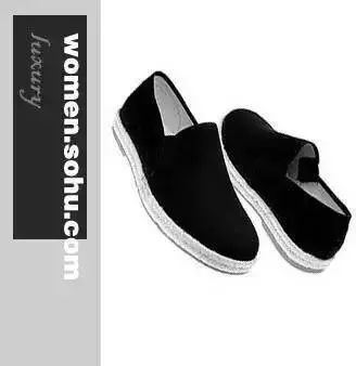 2万的编织袋?4千的塑料鞋?难道真是贫穷限制了我的审美?