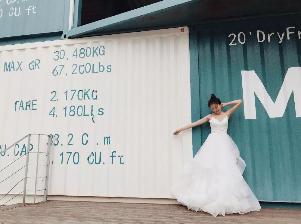 用手机自拍婚纱照,单人婚纱自拍怎么拍