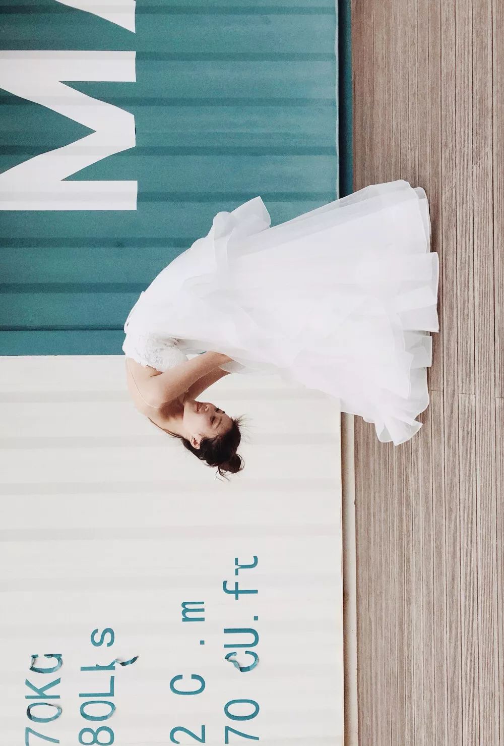 用手机自拍婚纱照,单人婚纱自拍怎么拍