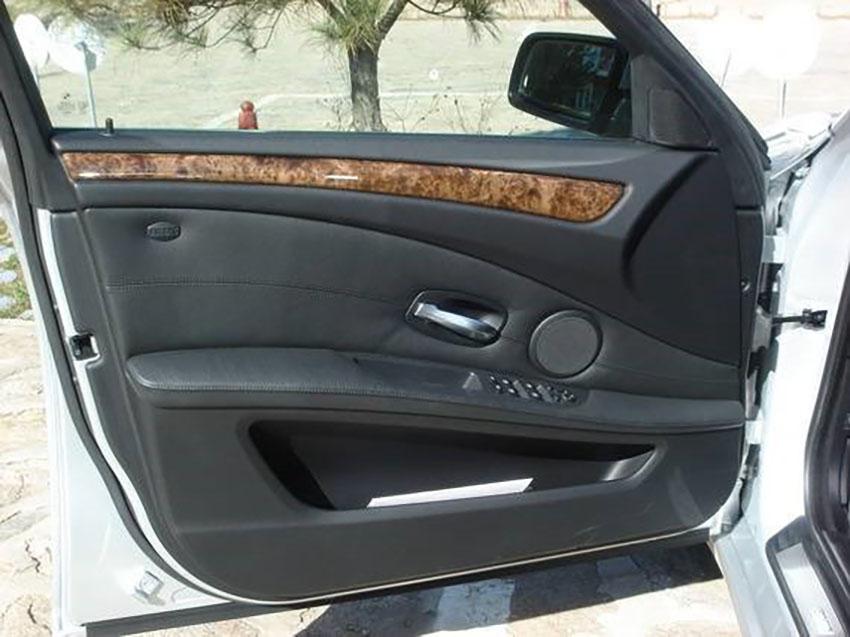 钥匙锁车里了怎么办简单易学,钥匙锁车里怎么办老款车型