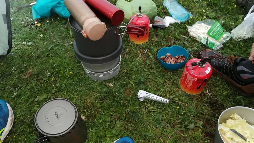 被狂风吹崩的鳌太装逼之旅——下撤归来浅谈装备