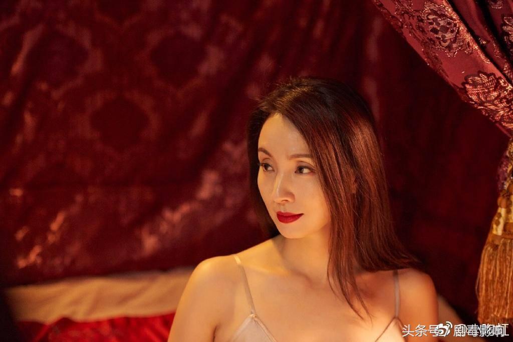她是90后的童年女神，45岁少女感十足，今电影上映成国漫新希望！