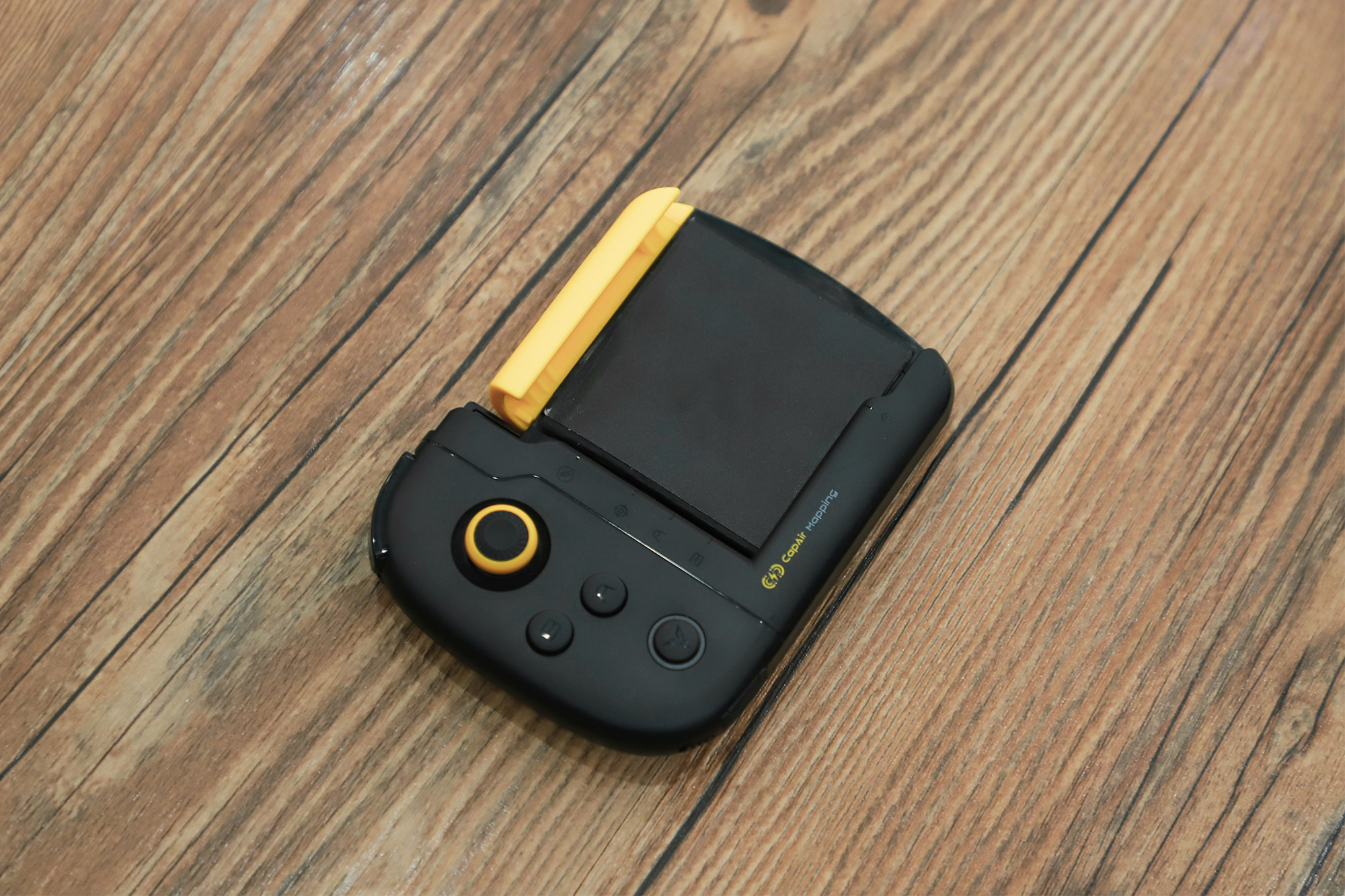 飞智黄蜂x版半手手柄,飞智黄蜂单手游戏手柄吃鸡神器