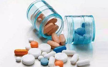 纯母乳喂养、电子运单、胡同游……丨热词榜(7.28-8.3)