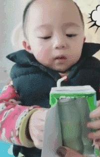 小婴儿吃雪糕了怎么办,宝宝非要吃雪糕妈妈的方式绝了