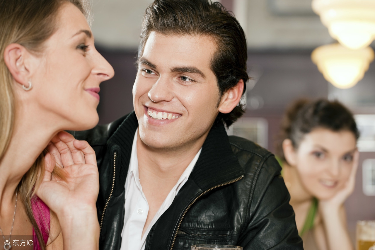 摩羯男生气怎么哄最快好,摩羯男生气了狮子女应该怎么哄