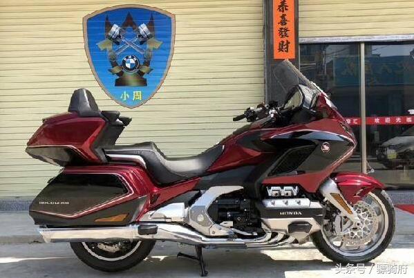 摩托车当中太子，巡航，咖啡这些车型的分类依据是什么