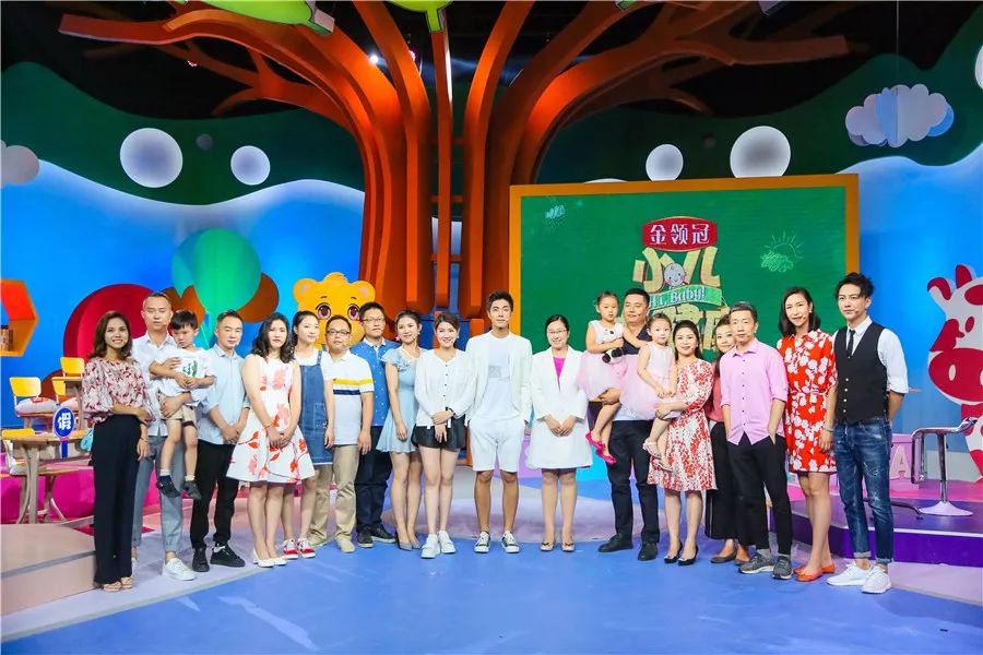 袁成杰育儿趣事,袁成杰照顾小孩