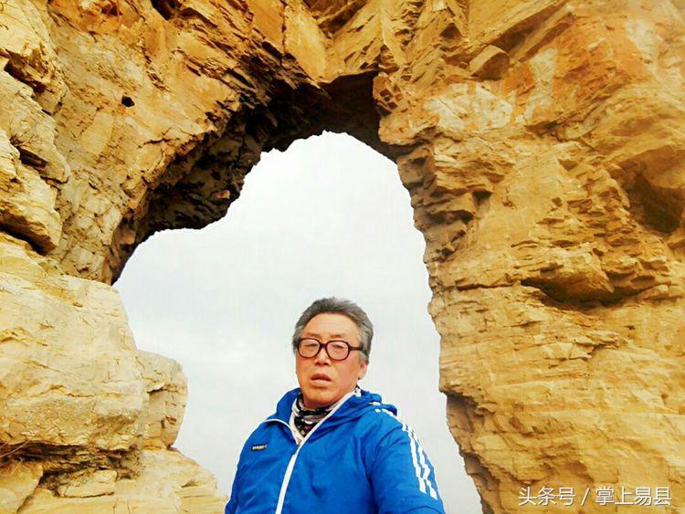 窟窿山,凤凰山星月