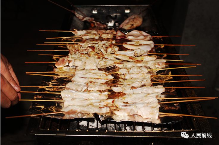 面朝大海人生就像一场旅行,面朝大海烧烤