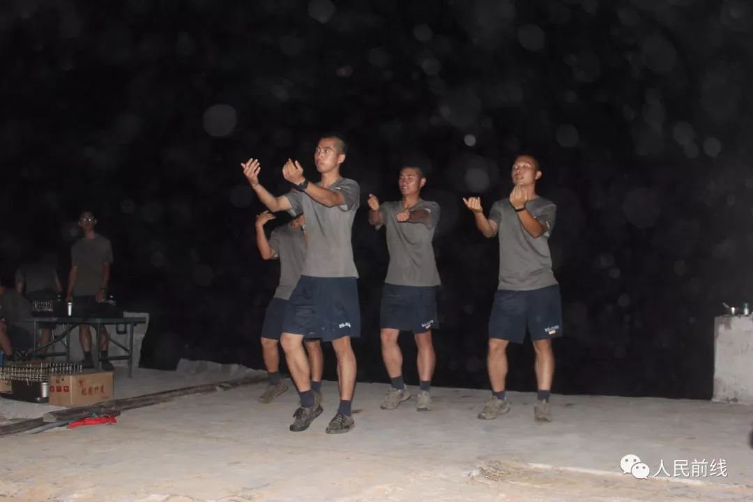 面朝大海人生就像一场旅行,面朝大海烧烤