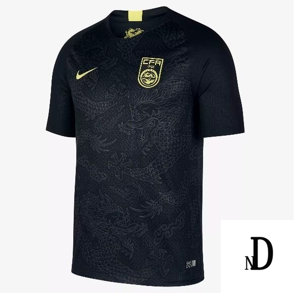 国足球衣和皇马球衣,最新国足球衣