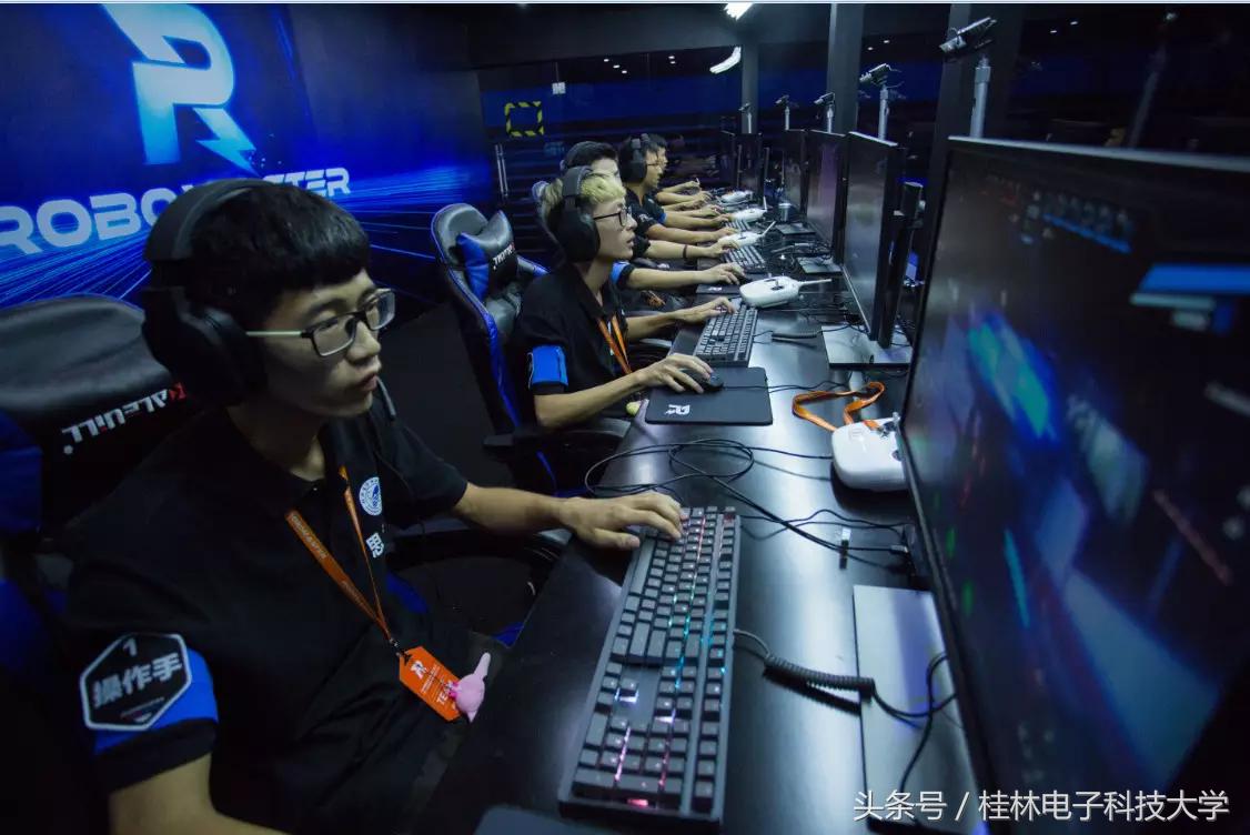 skr！桂电Evolution机器人战队勇夺RoboMaster全国总决赛二等奖！斩获最佳创意奖！