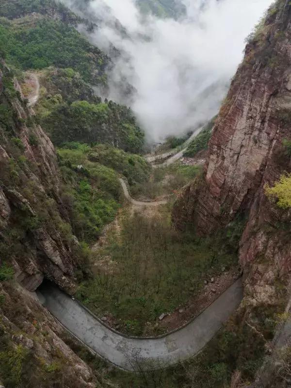 河南新乡挂壁公路,河南最惊艳的公路