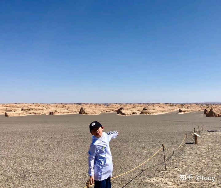 自驾15天西行游记,西北大环线吃住行详尽攻略