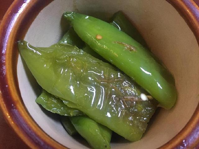 做“擂辣椒”时，用锅蒸还是用火烤？很多人都做错了，难怪不好吃