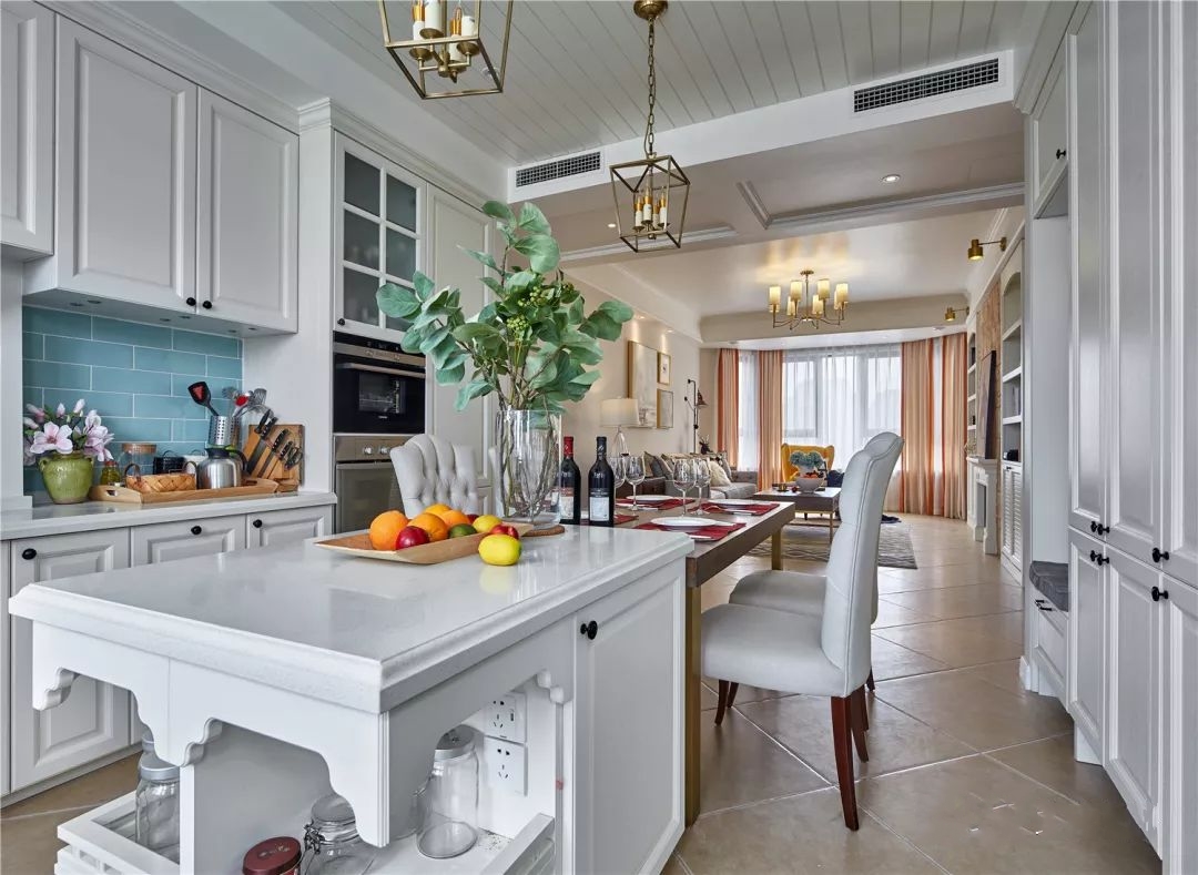 装修风格美式一厅三房,小户型美式轻奢3室2厅装修效果图