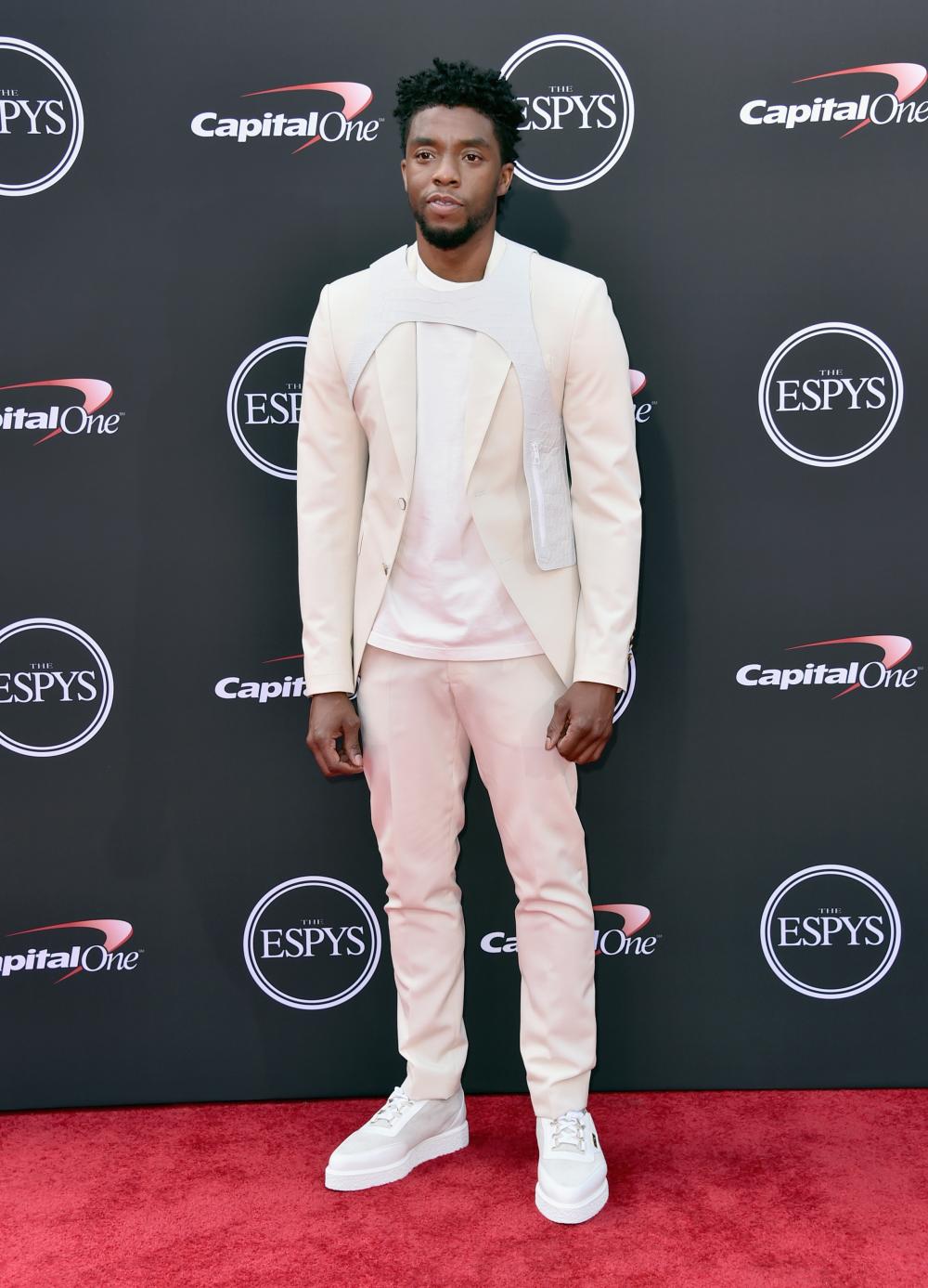 夏装防热小技巧,抗夏纳凉法宝