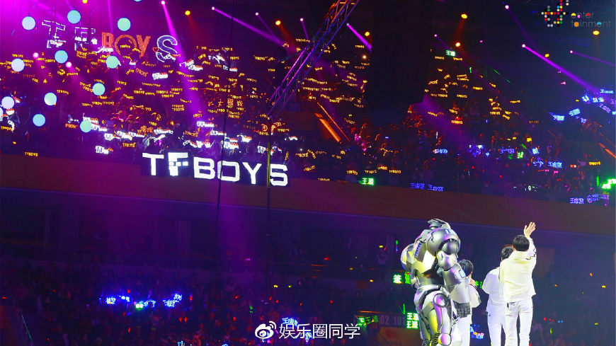 TFBOYS五周年，一位四叶草团粉的真情告白，小啵，未来可期！