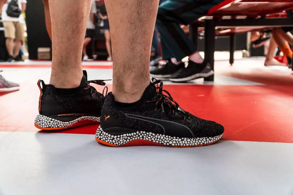 最大胆的外观+最尖端的缓震！PUMA的全新黑科技，就是爽！