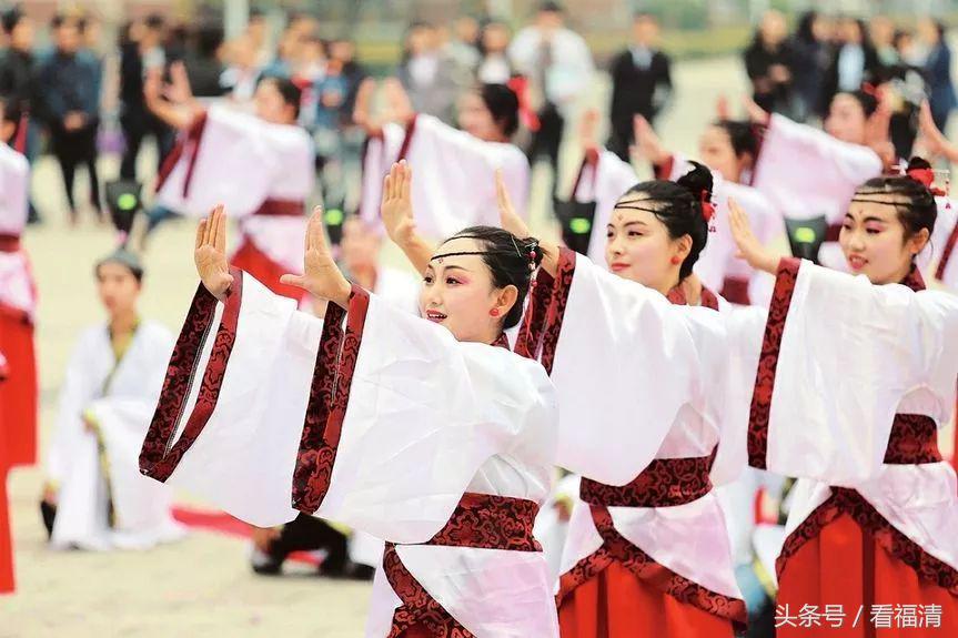 福清工资8000-12000的工作女性,福清月薪上万的工作好找吗