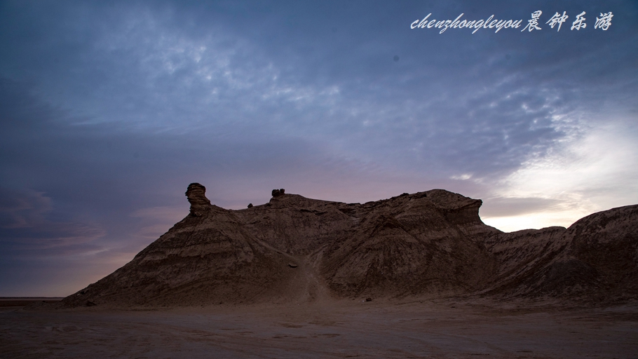 在撒哈拉沙漠看璀璨星空,在撒哈拉三毛书评