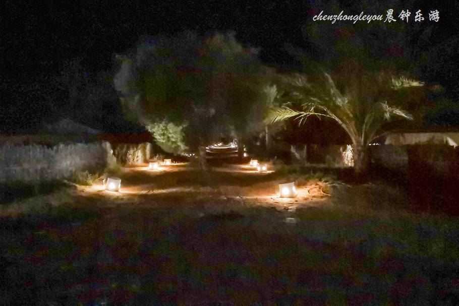 在撒哈拉沙漠看璀璨星空,在撒哈拉三毛书评