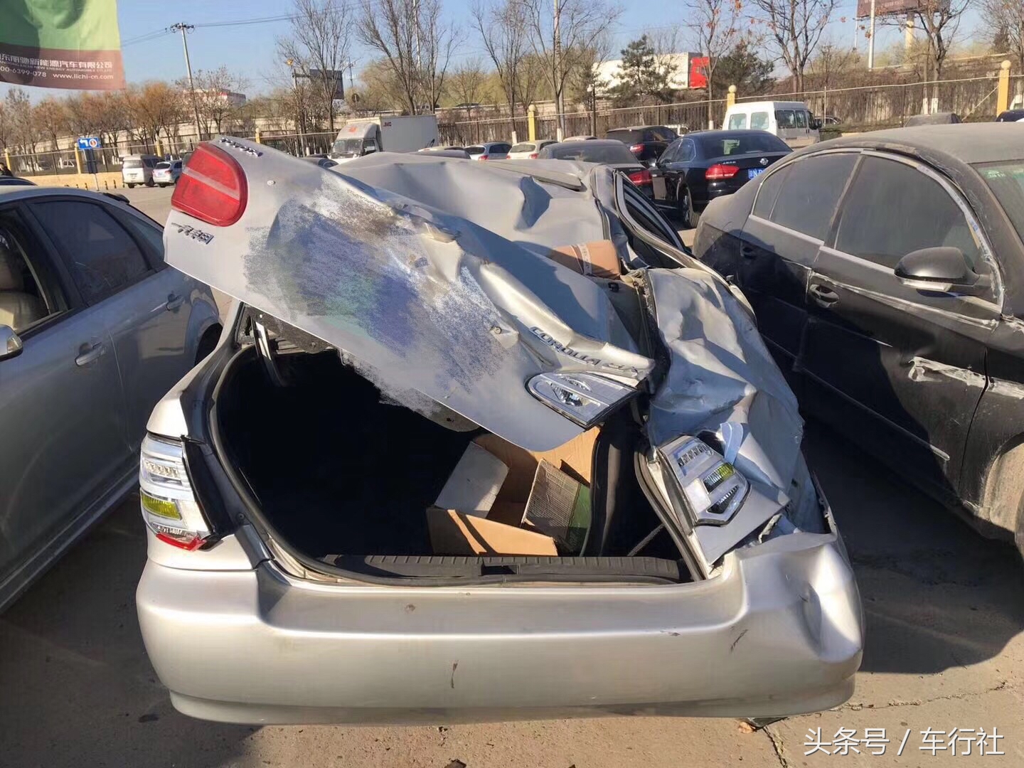 丰田花冠拆车件配件大全,丰田花冠整车做拆车件能卖多少钱