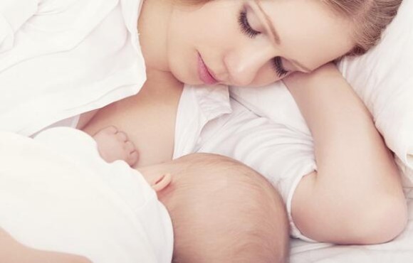 气血不足奶水少需要排空乳房吗,奶水少胸部刺痛疼痛