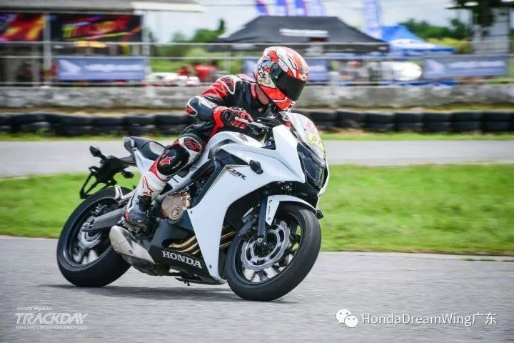 cbr650r本田街头版,本田cbr600f505年