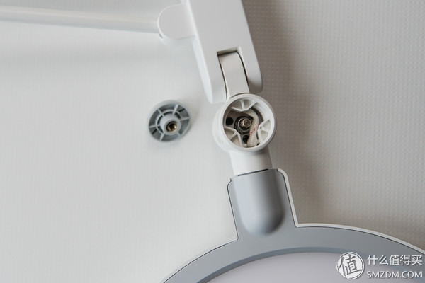 儿童护眼台灯怎么选择全光谱,台灯护眼灯怎么挑选