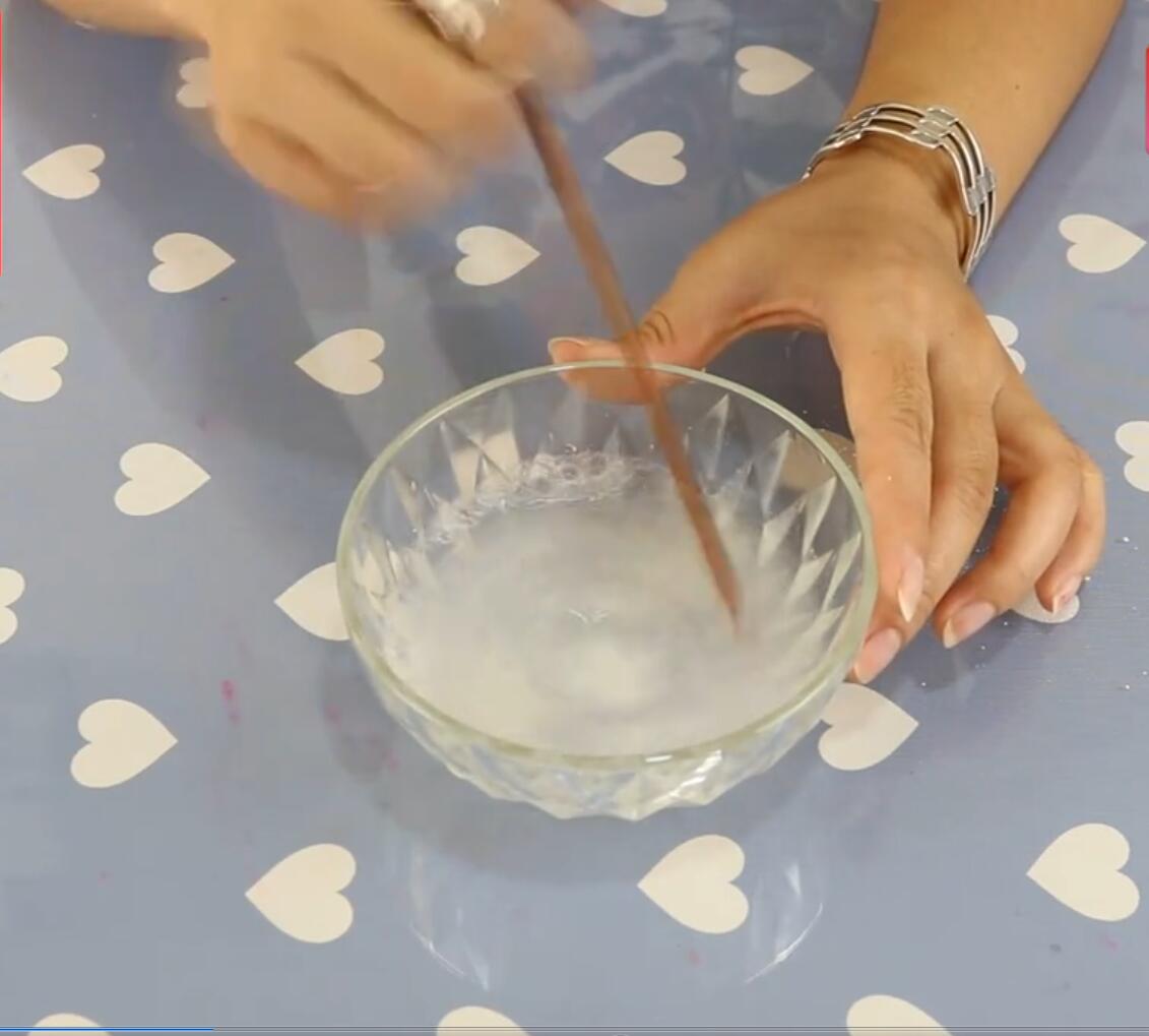 家里苍蝇都用什么方法把它消灭掉,夏天屋里苍蝇怎么快速清理