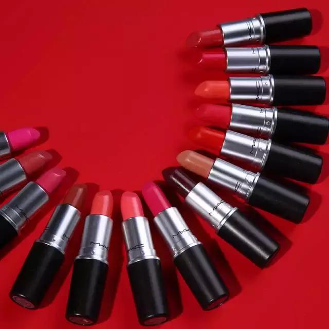 看到MAC这支新口红，我竟然丢掉了刚买的YSL！