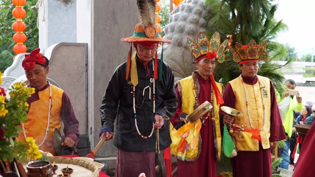 丽江东巴匠火把节,东巴古城文林火把节