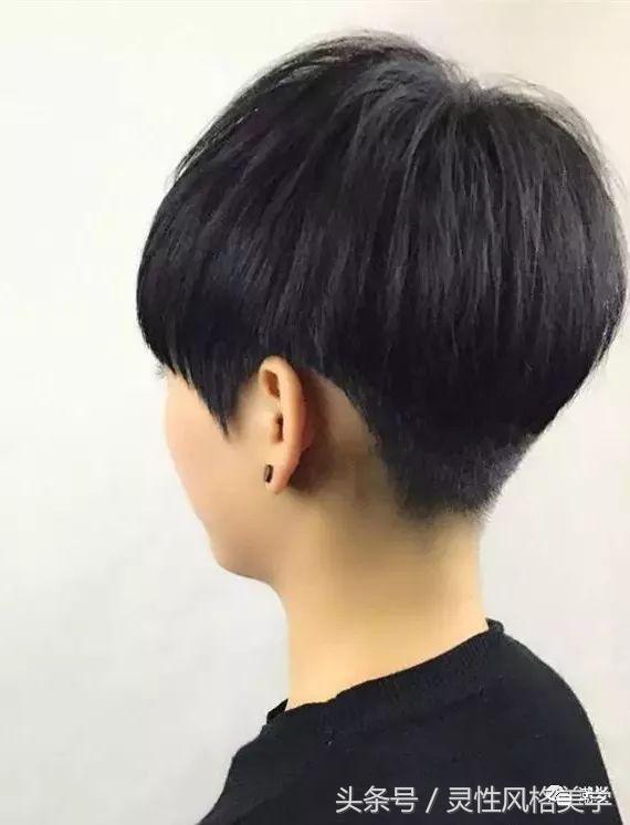 适合圆脸女生露耳朵短发发型,头发少适合的露耳短发发型